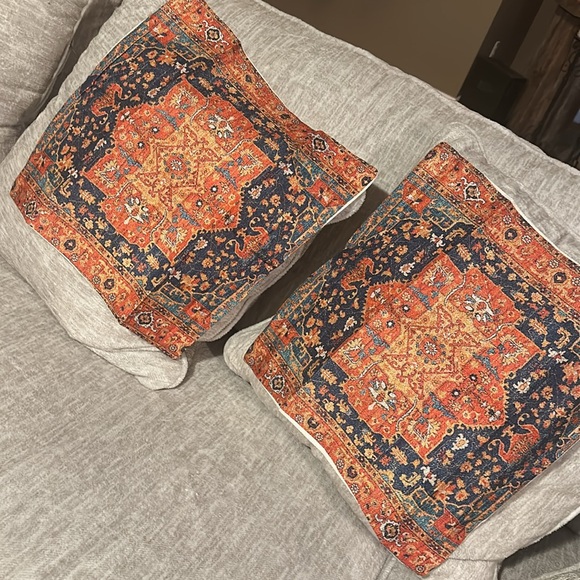 Decorative Multicolor Throw Pillow Set - Picture 3 of 3